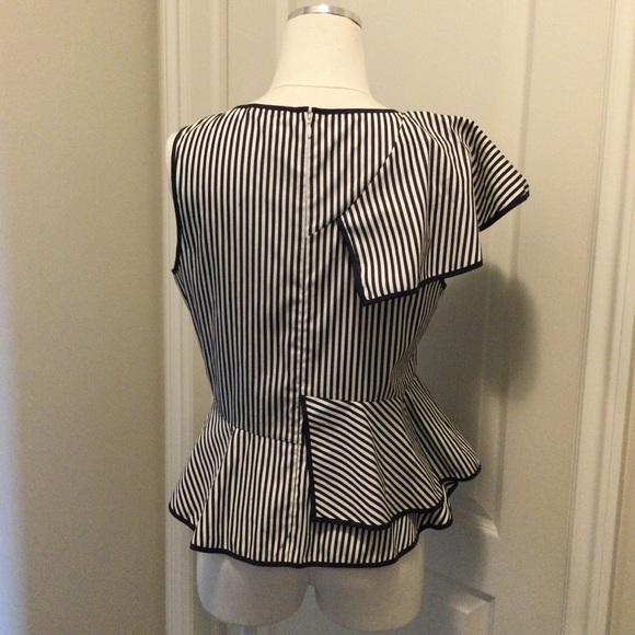 Parker Carly Striped Peplum Top ✨Host Pick✨ - Picture 4 of 11